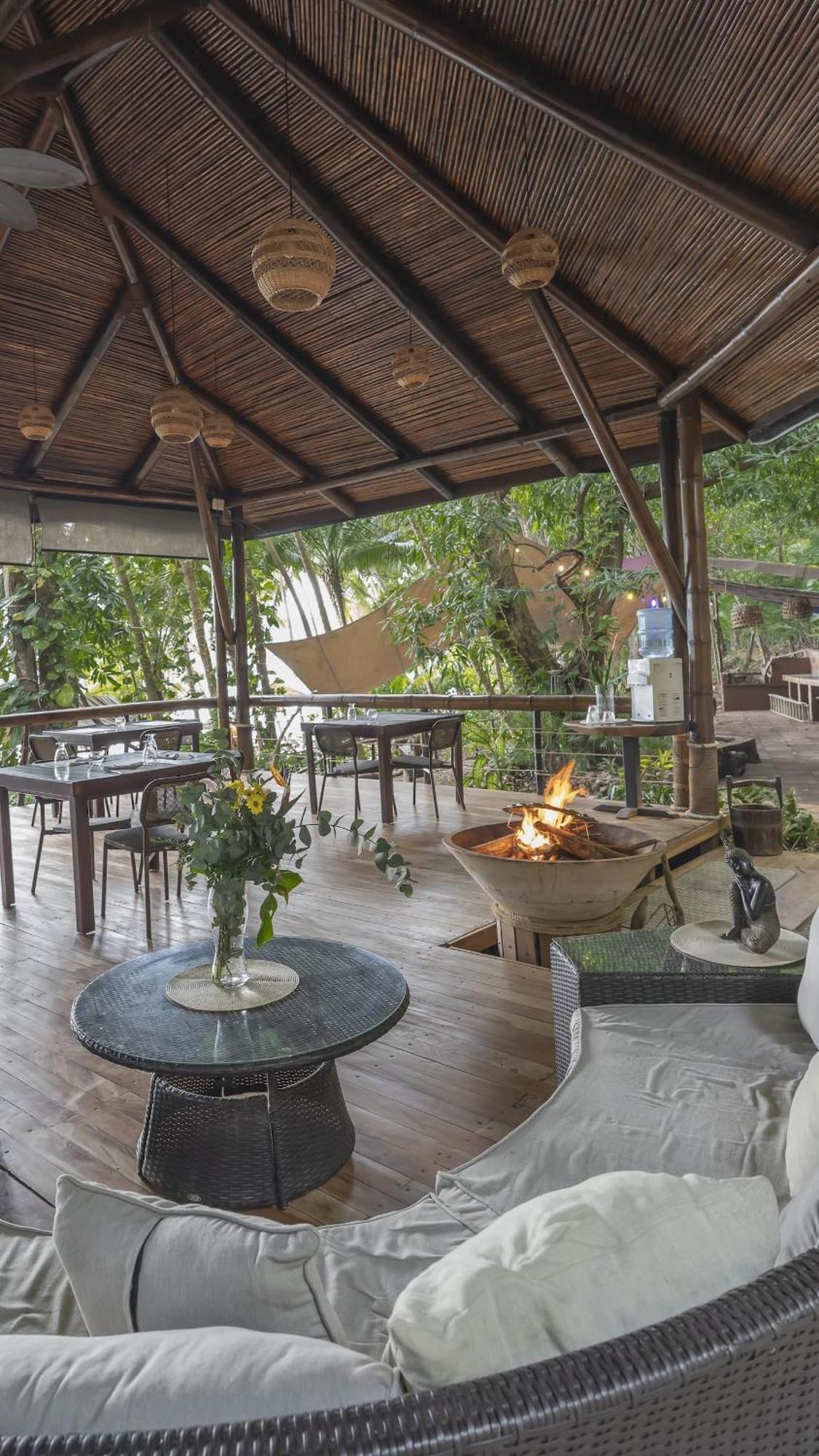 Los Vivos Beachfront Experience Pochote Exterior foto